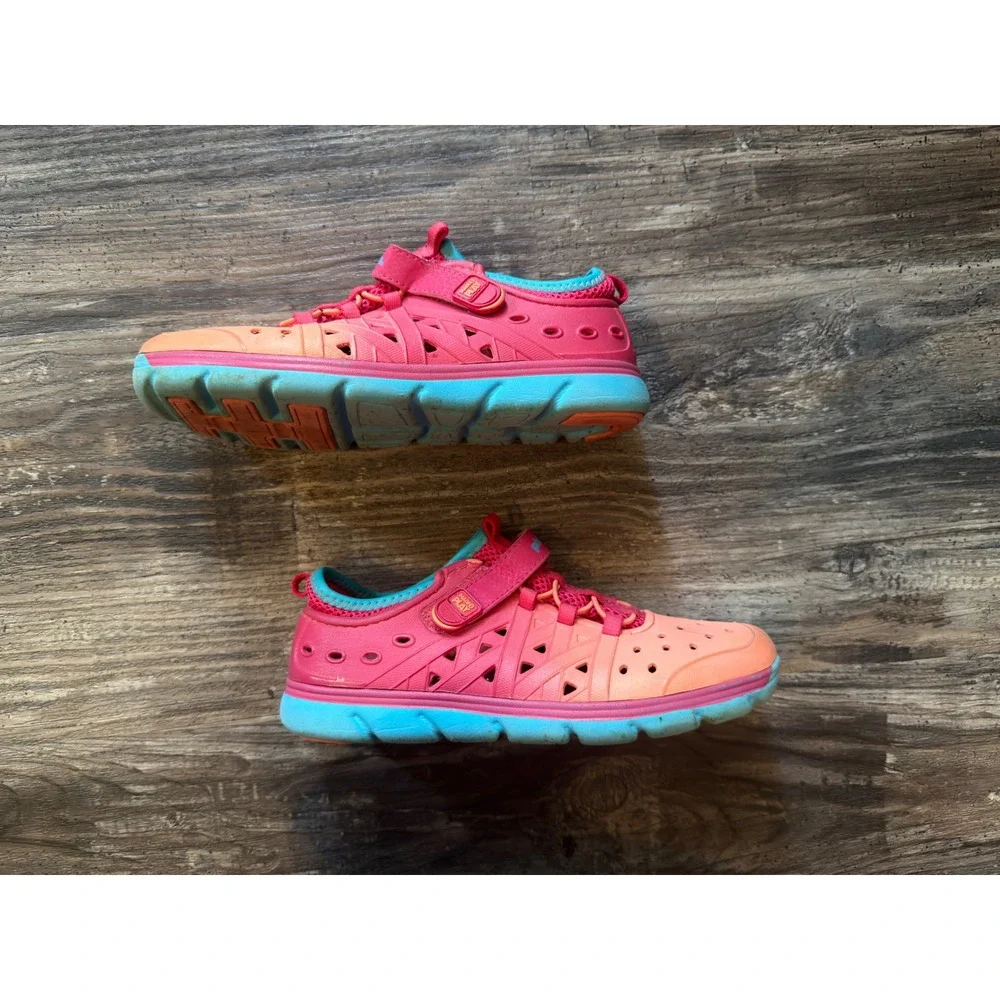 Stride Rite Phibian Made2Play‎ Pink Orange Ombre Water Shoes Kids Size 5.5